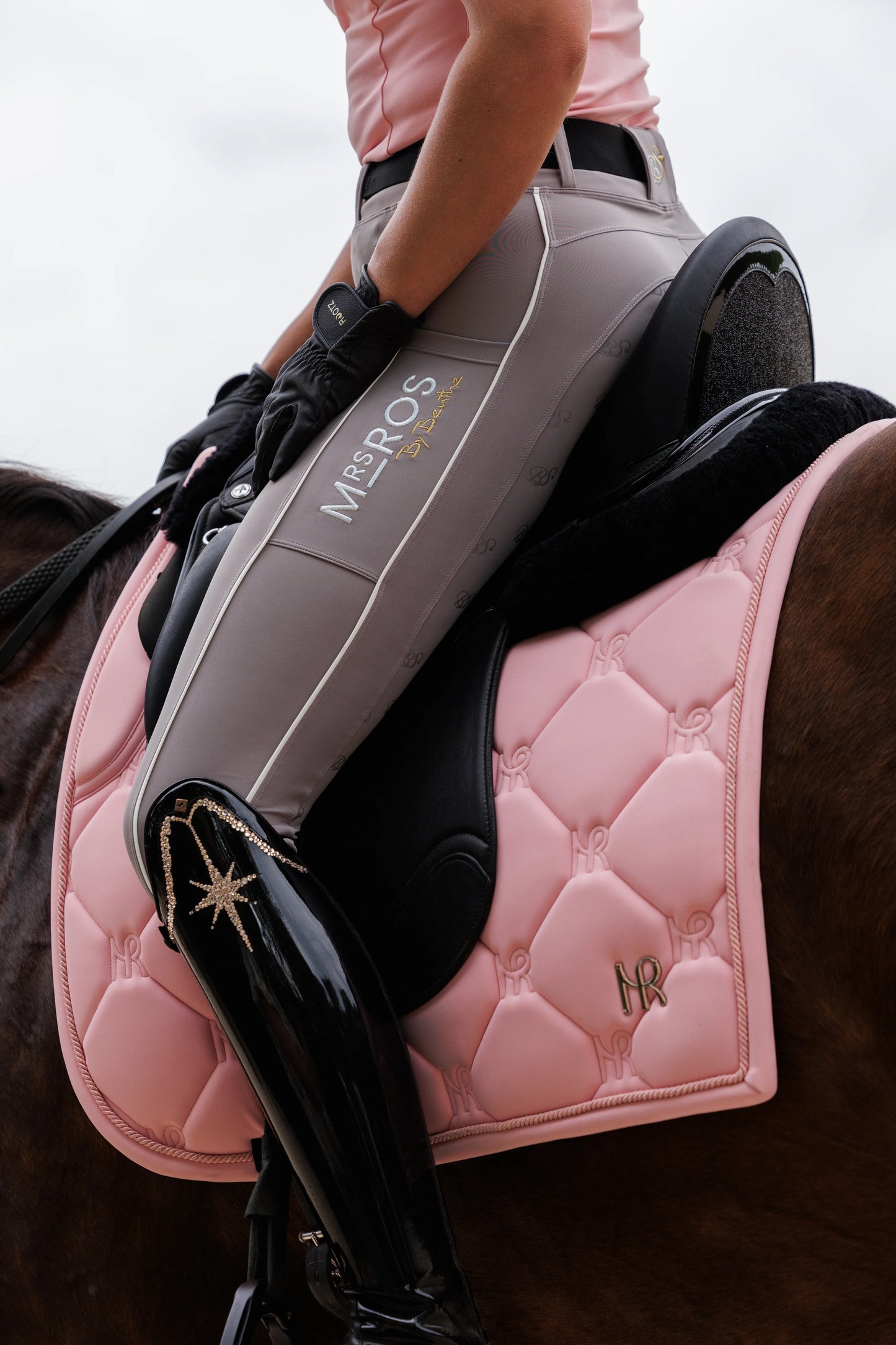 Mrs Ros Dressage Saddle Pad Pink - BS Collection