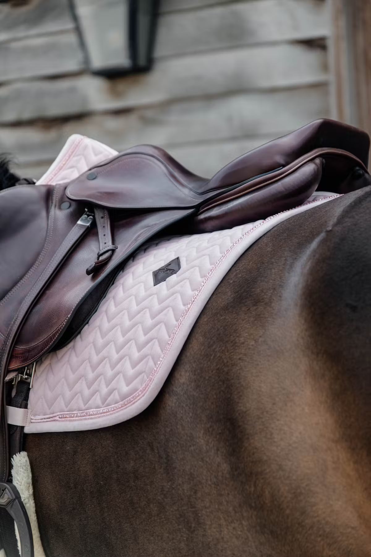 Kentucky Saddle Pad Velvet Pearls - Jumping