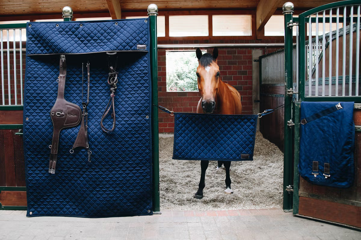 Kentucky Stable Guard - 92x53cm