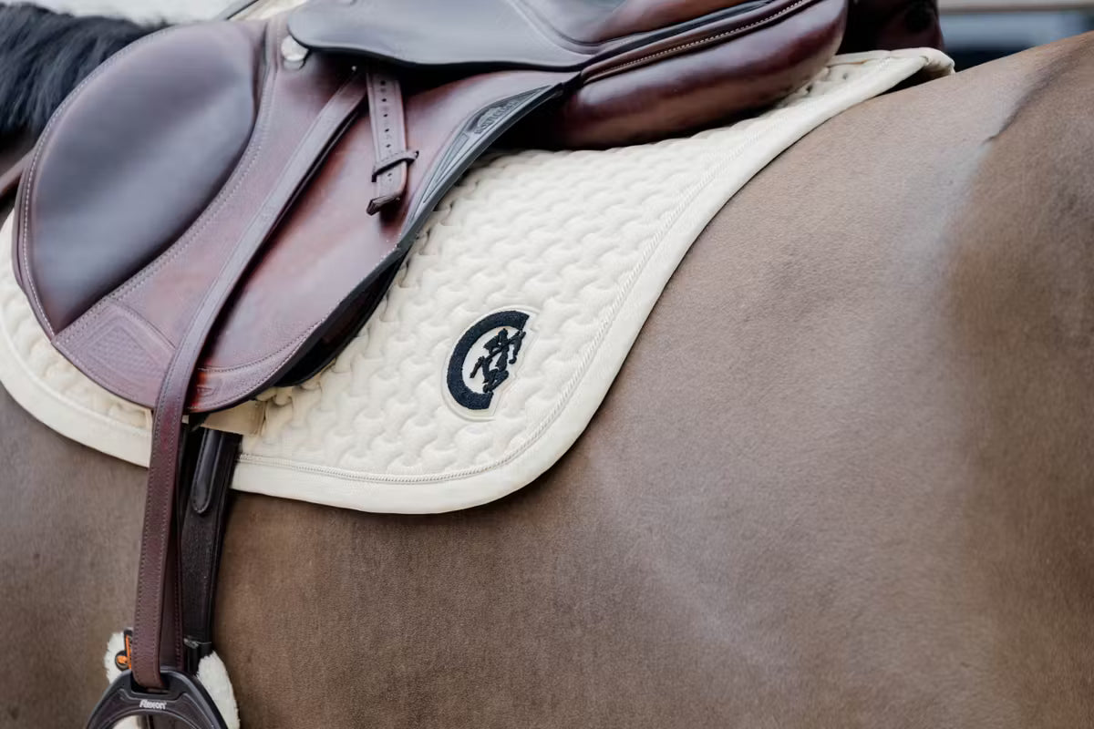 Kentucky Saddle Pad Plaited 3D Logo - Jumping