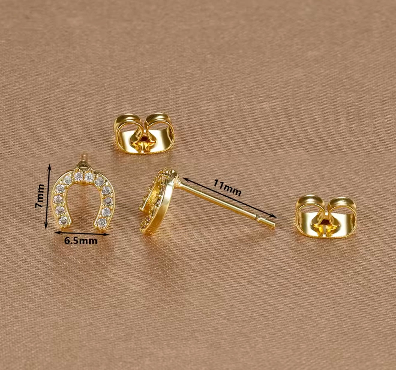 THD SS Horse Shoe Stud Earrings with Cubic Zirconias