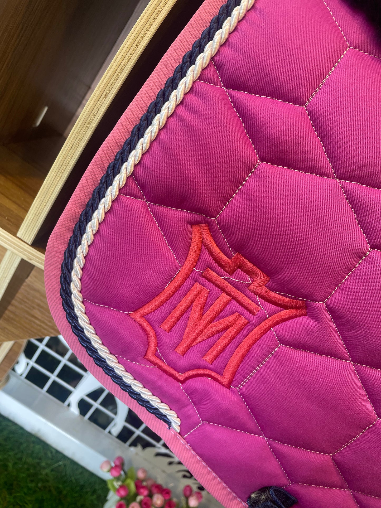 Mattes Eurofit Dressage SaddlePad - Orchid Quilt Sheen - Top Sheepskin - Small