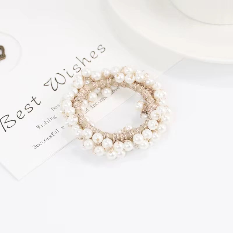THD Imitation Pearl Scrunchie