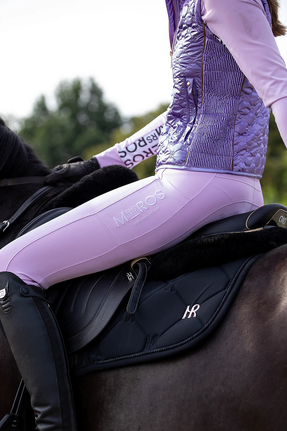 Mrs Ros Close Contact Jump Saddle Pad Black - Jet Set Logo