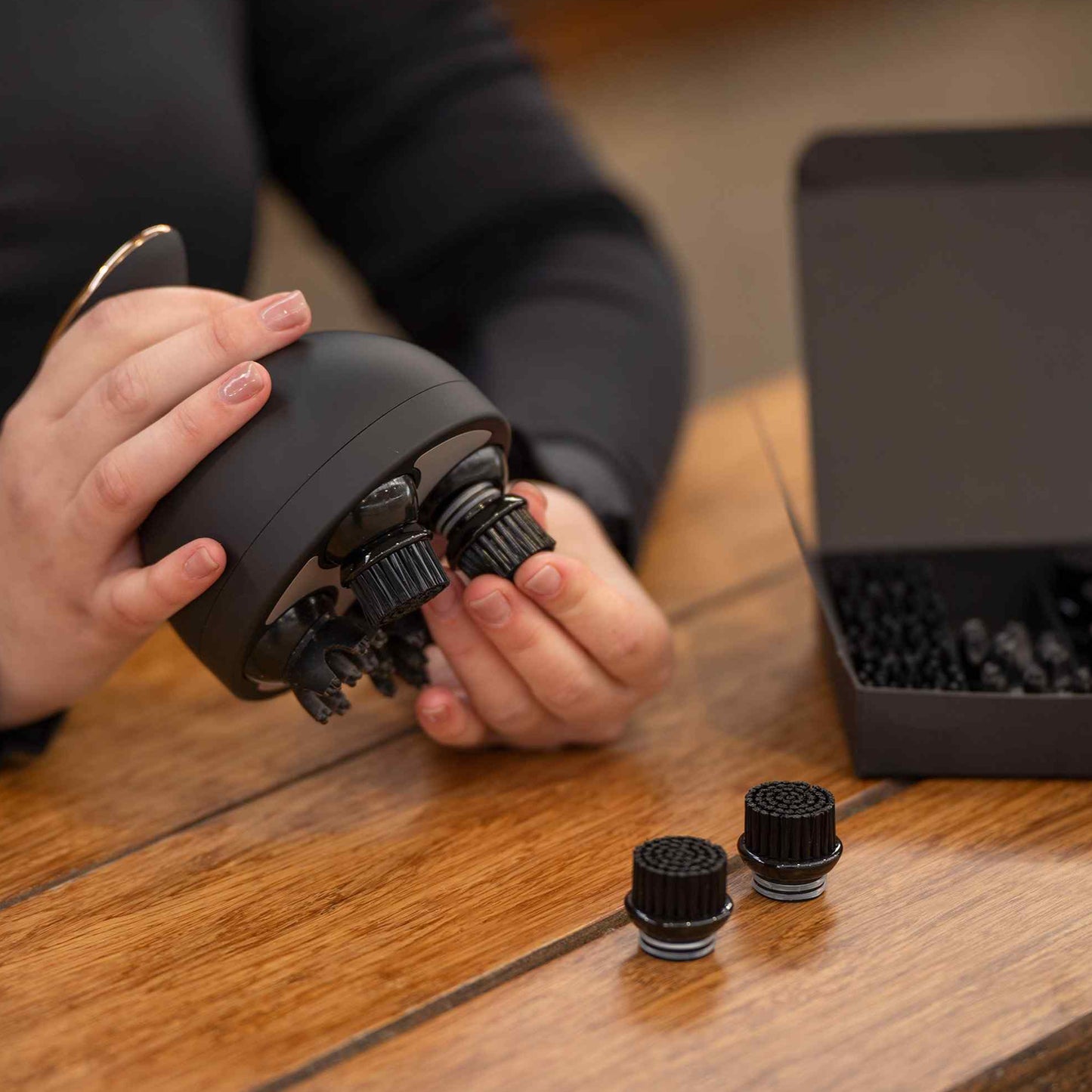 Imperial Riding Grooming and Relaxation Brush IRHVolta