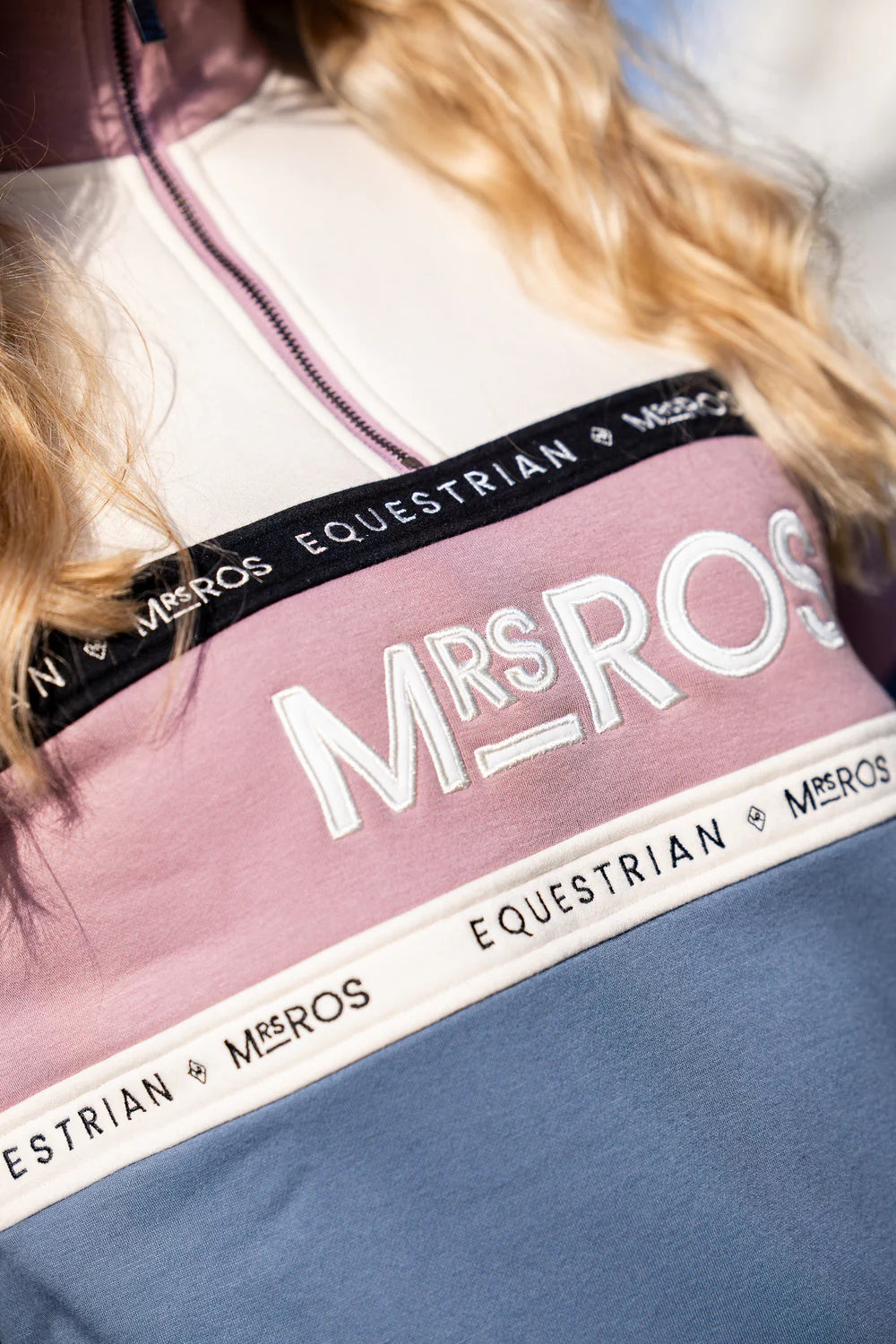 Mrs Ros Sweater - Blush Noir