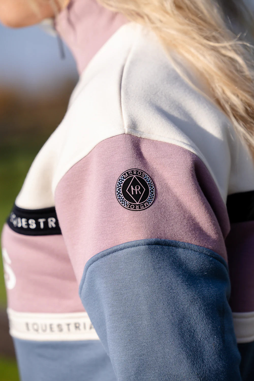 Mrs Ros Sweater - Blush Noir