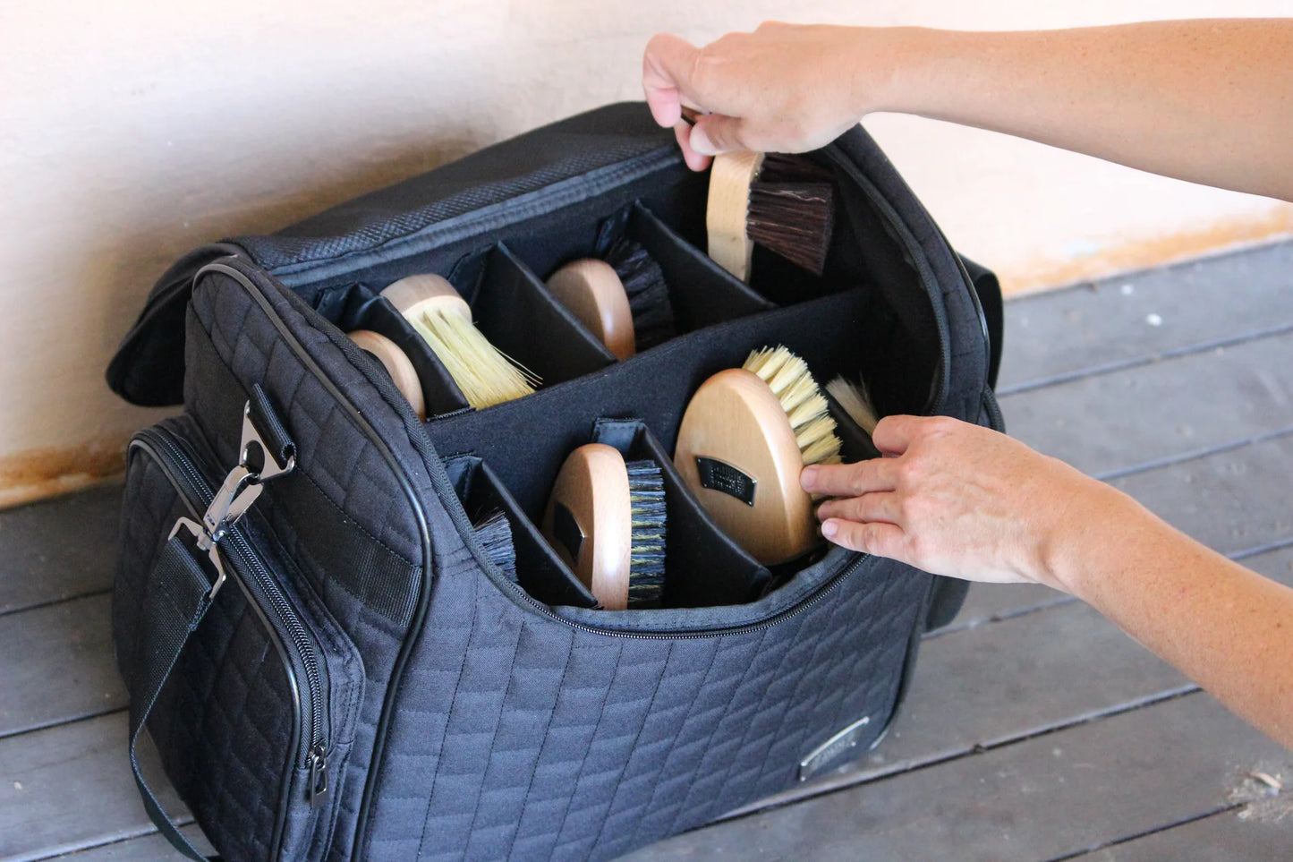 Ippico Equestrian Premium Equine Grooming Organiser