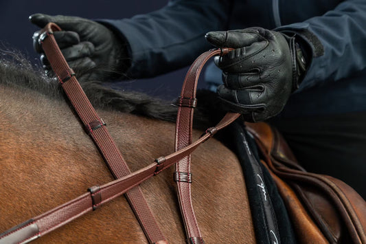 Dy'On 5/8" Hunter Reins with 7 Leather Loops - New English Collection