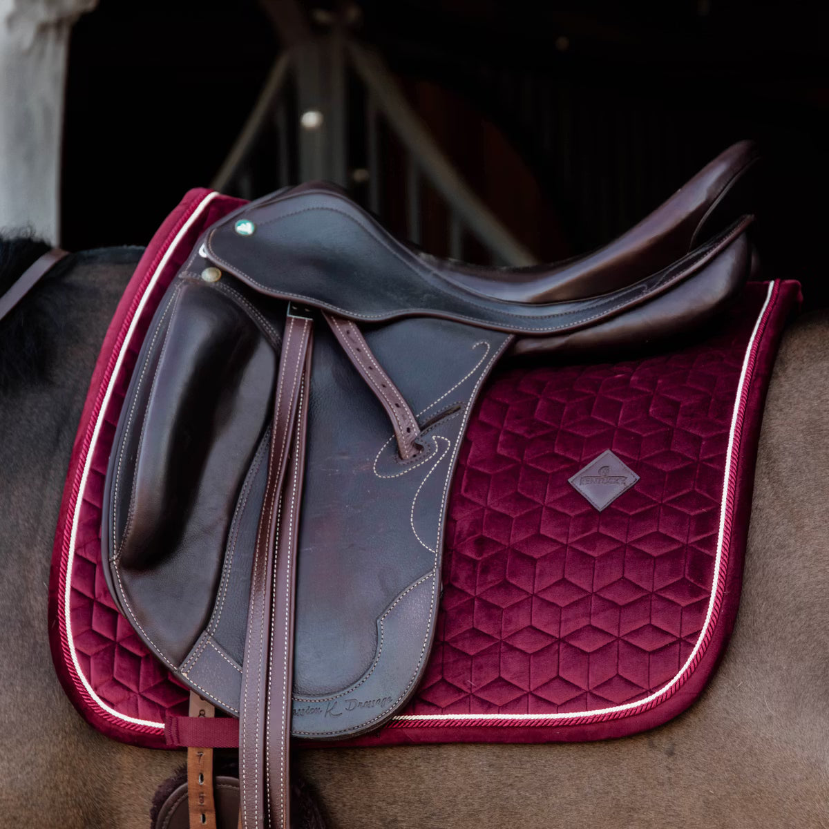 Kentucky Saddle Pad Velvet - Dressage