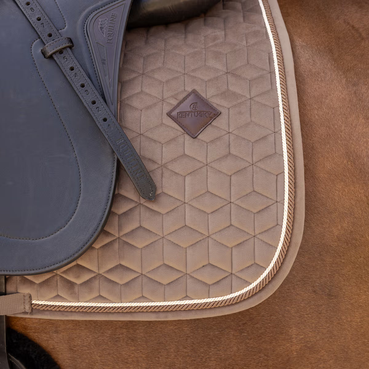 Kentucky Saddle Pad Velvet - Dressage