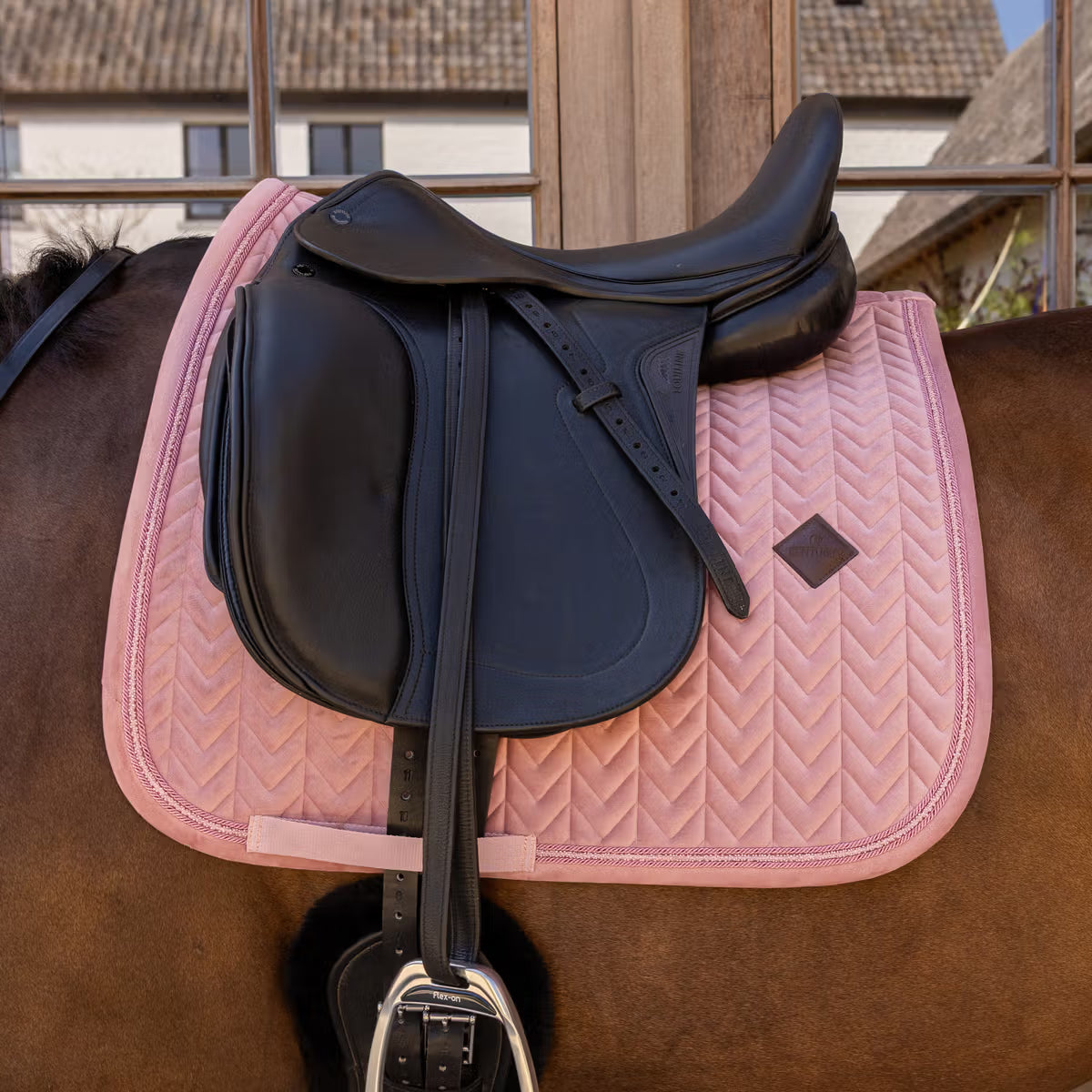 Kentucky Saddle Pad Velvet Mini Pearls - Dressage