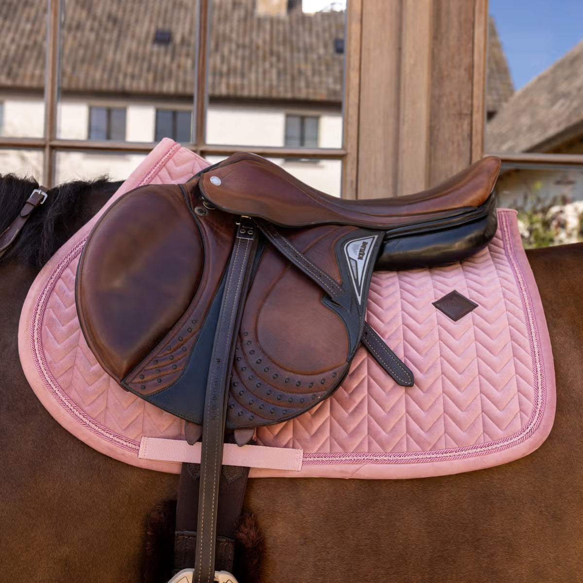 Kentucky Saddle Pad Velvet Mini Pearls - Jumping