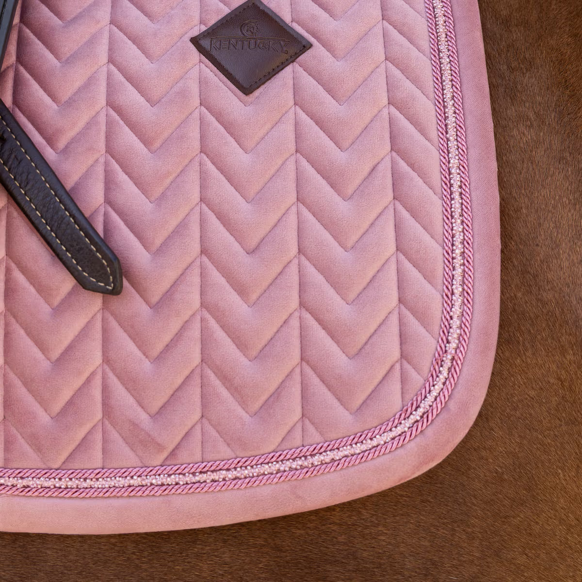 Kentucky Saddle Pad Velvet Mini Pearls - Jumping