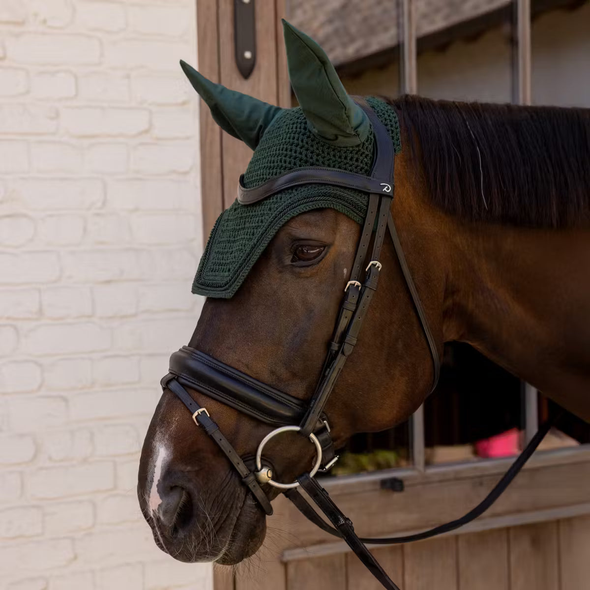 Kentucky Fly Veil Wellington Velvet Mini Pearls - Soundless