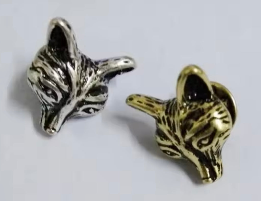 The Horse Den Fox Head Pin