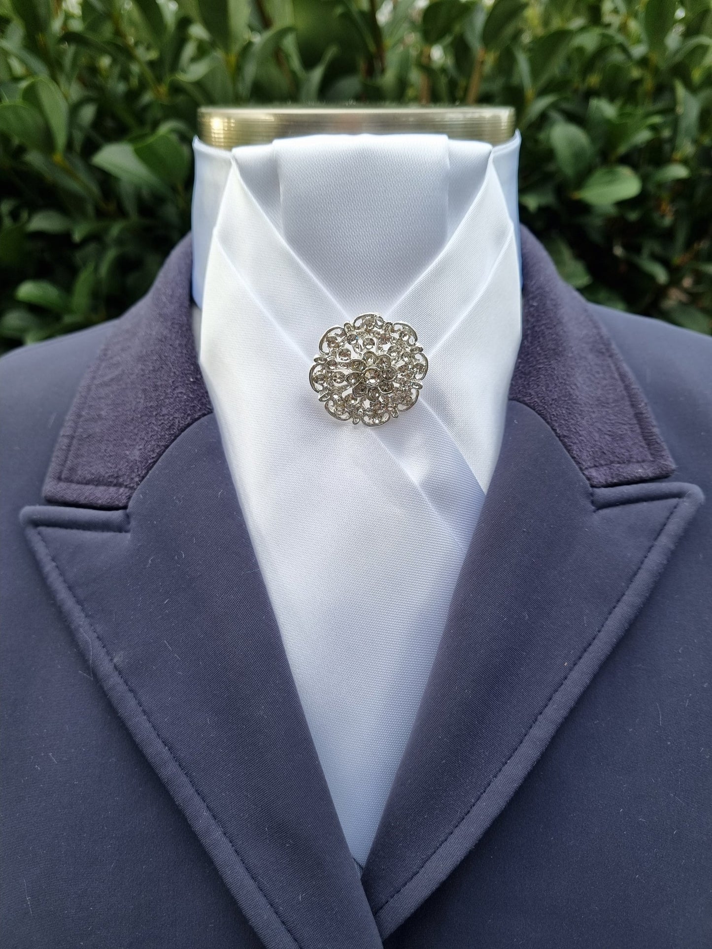 ERA Alex Stock Tie - White Satin with Pleated Centre & Brooch