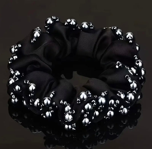Imitation Pearl Scrunchie