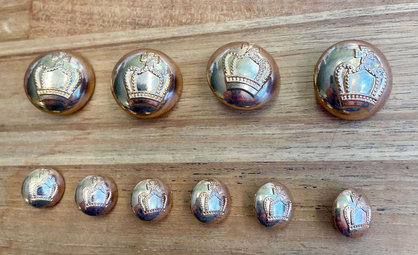 Crown Button Set - Gold