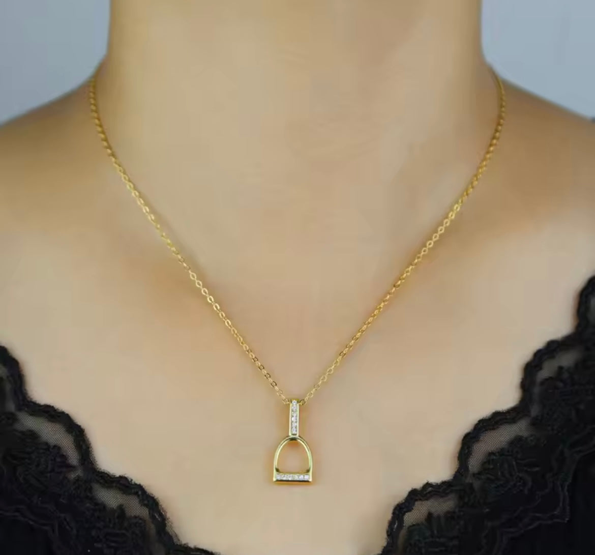 THD Mini English Stirrup Iron Necklace