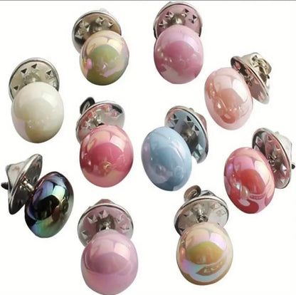The Horse Den Individual Pearl Pin