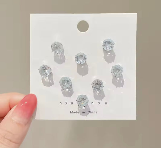 The Horse Den Individual Crystal Pin