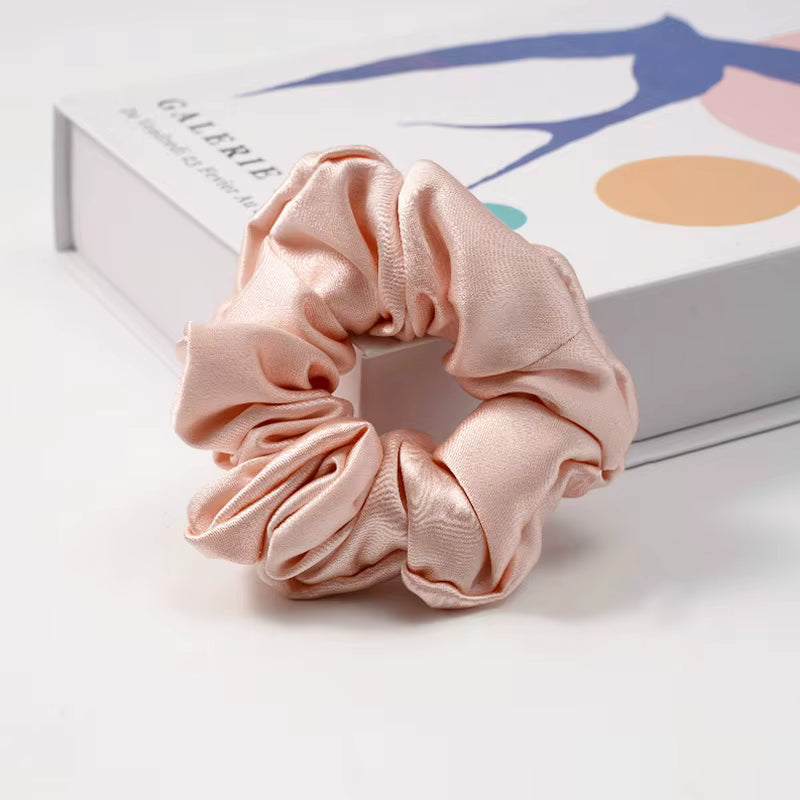 JESSICA Plain Silk Scrunchie