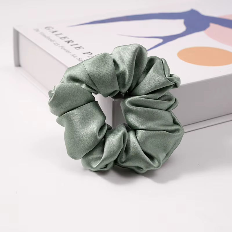 JESSICA Plain Silk Scrunchie