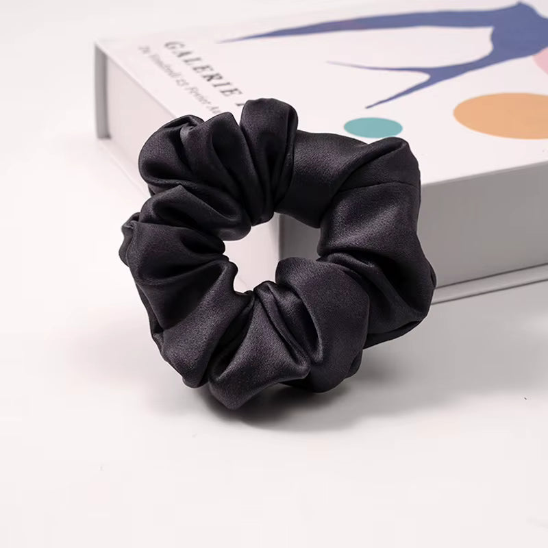 JESSICA Plain Silk Scrunchie