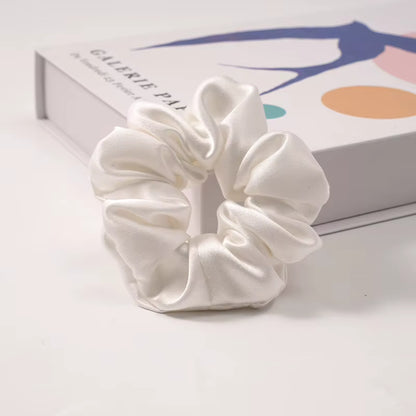 JESSICA Plain Silk Scrunchie