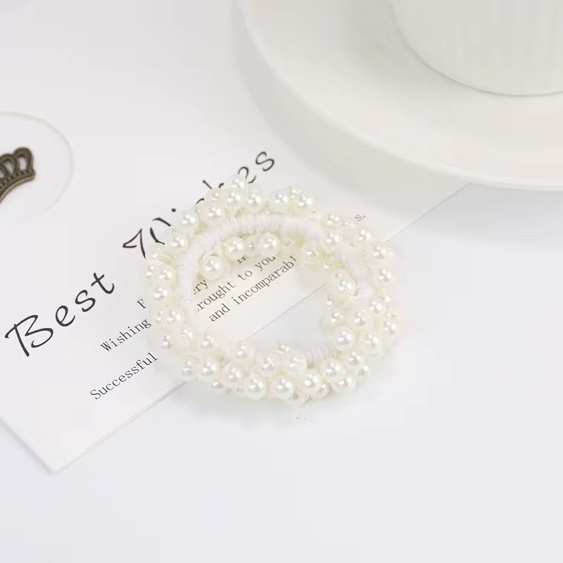 THD Imitation Pearl Scrunchie