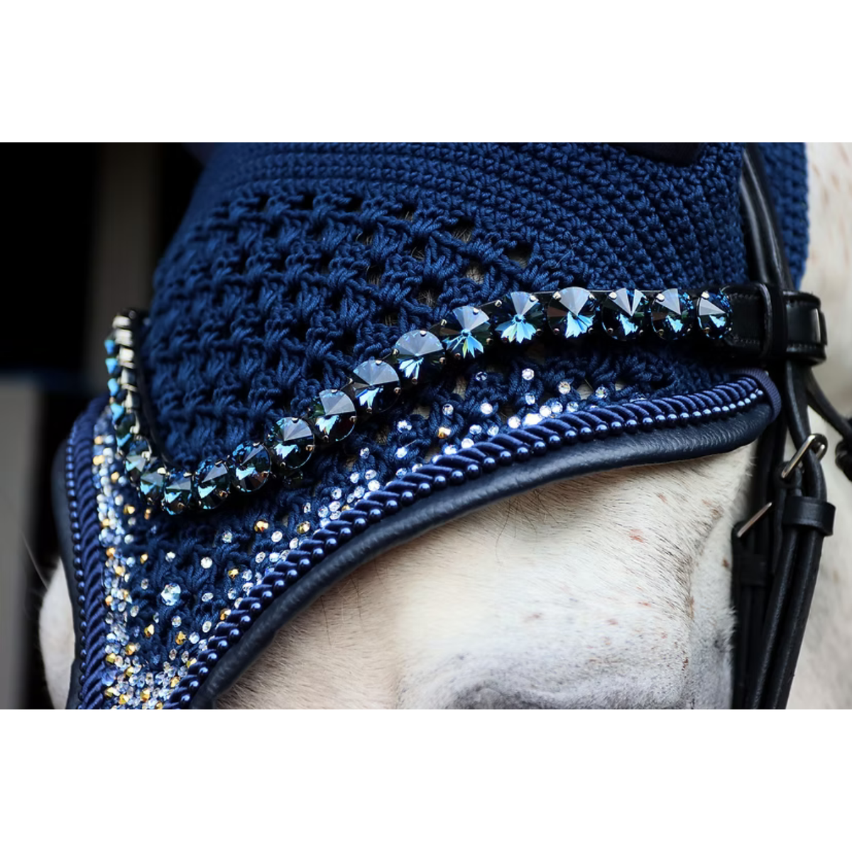 Velaste Sweet Fly Regalia Bonnet - Soundproof - Full