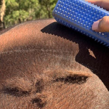 Hairy Pony Grooming Block
